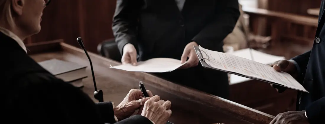 What’s the Difference Between a Lawyer and a Trial Lawyer?