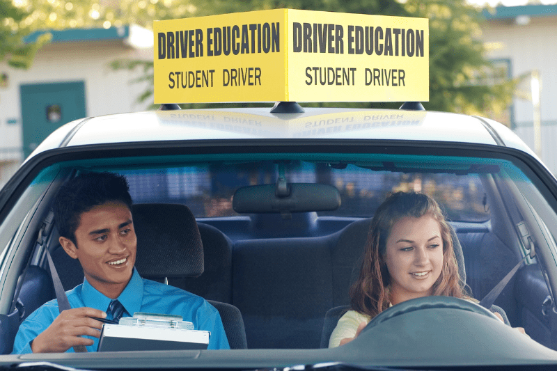 teen taking drivers education